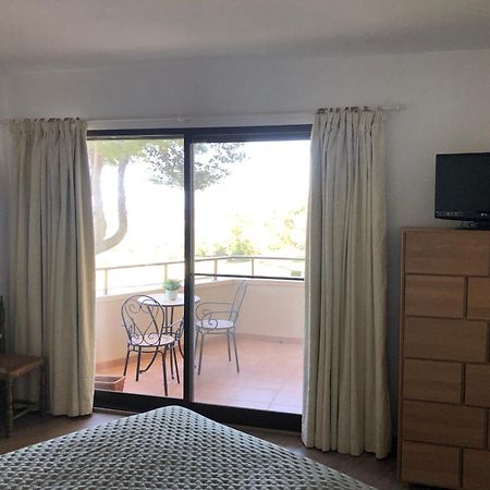 Habitacion Deluxe Con Bano Privado En Atalaya Apartagolf, Estepona Zewnętrze zdjęcie