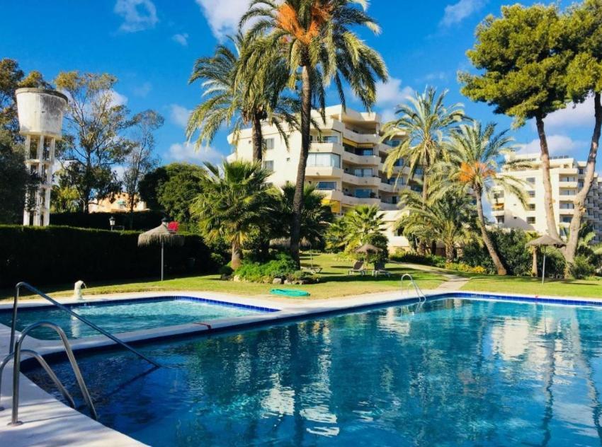 Habitacion Deluxe Con Bano Privado En Atalaya Apartagolf, Estepona Zewnętrze zdjęcie